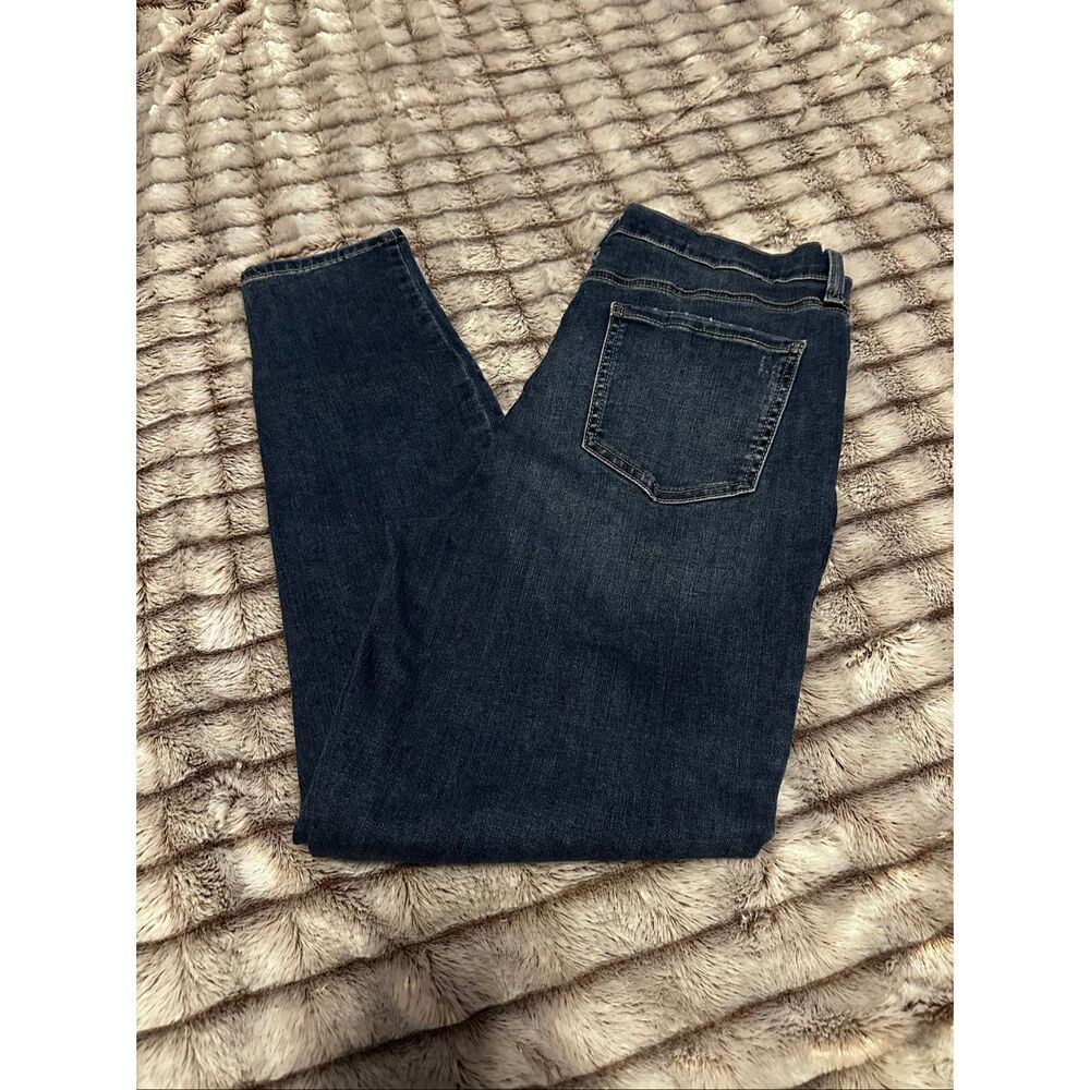 NWOT Celebrity Pink Dark Blue Skinny Jeans Size 15 juniors